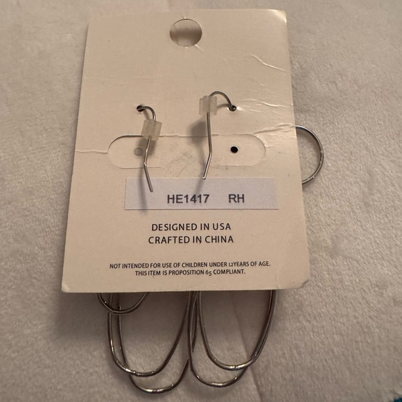 Silver Double Hoop Earrings with Geometric Design - Picture 4 of 4